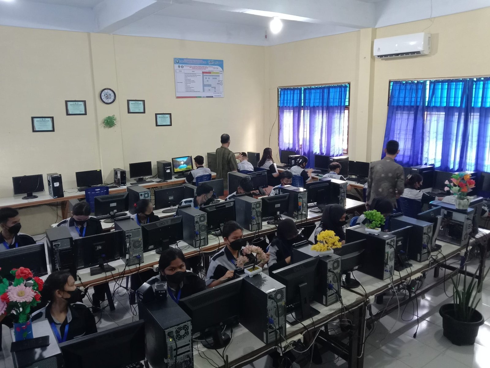 10 Jurusan SMK dengan Prospek Kerja Bagus, Mana Pilihanmu?
