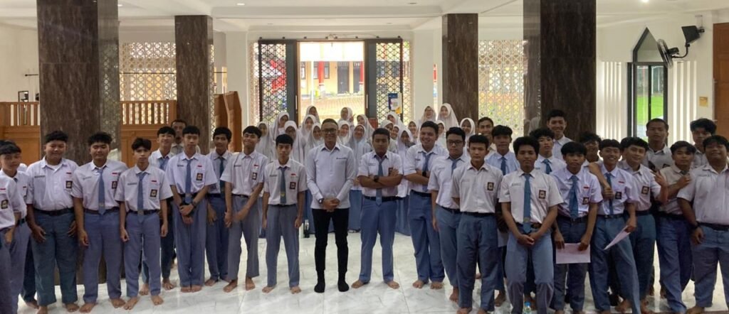 Awali Semester Baru, SMKIT Insan Toda Gelar “Pagi Ceria” Bersama Pakar IPB University